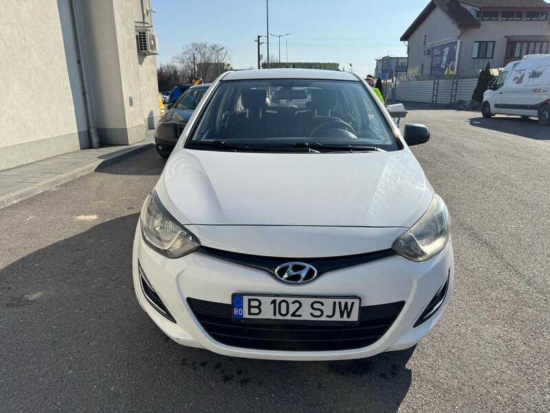 Hyundai i20