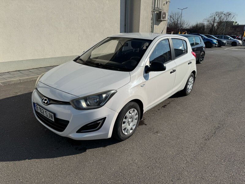 Hyundai i20